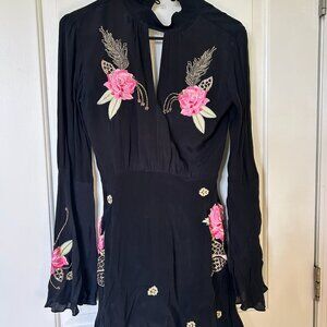Embroidered black floral long sleeve mini dress (SIZE 8 FITS LIKE 4)